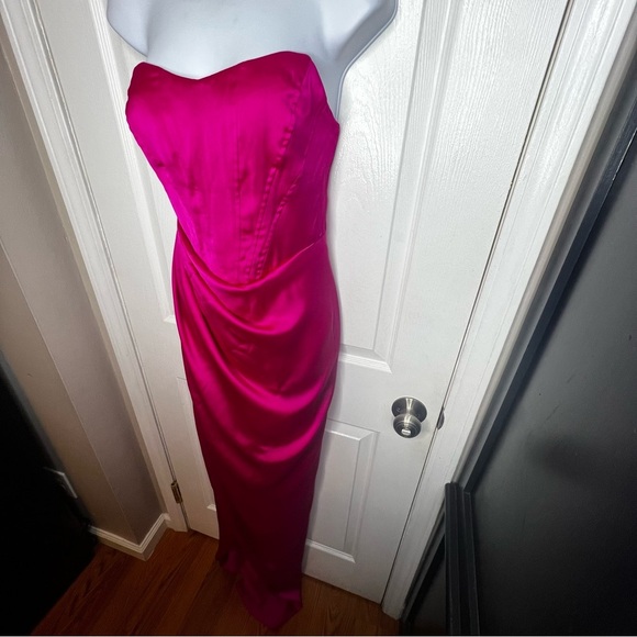 Express Women’s 2 Pink Satin Strapless Corset Gown Dress XS Formal Slit - Picture 4 of 16